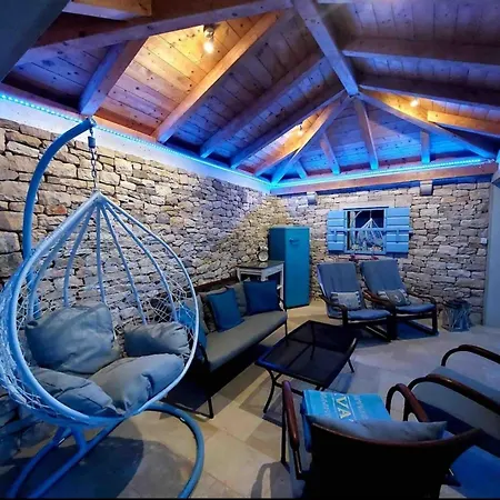 House Ita