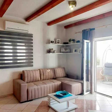 House Ita Tatil Evi Postira