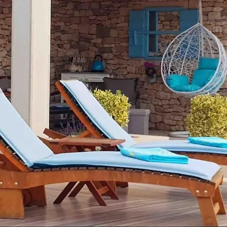 House Ita 포스티라